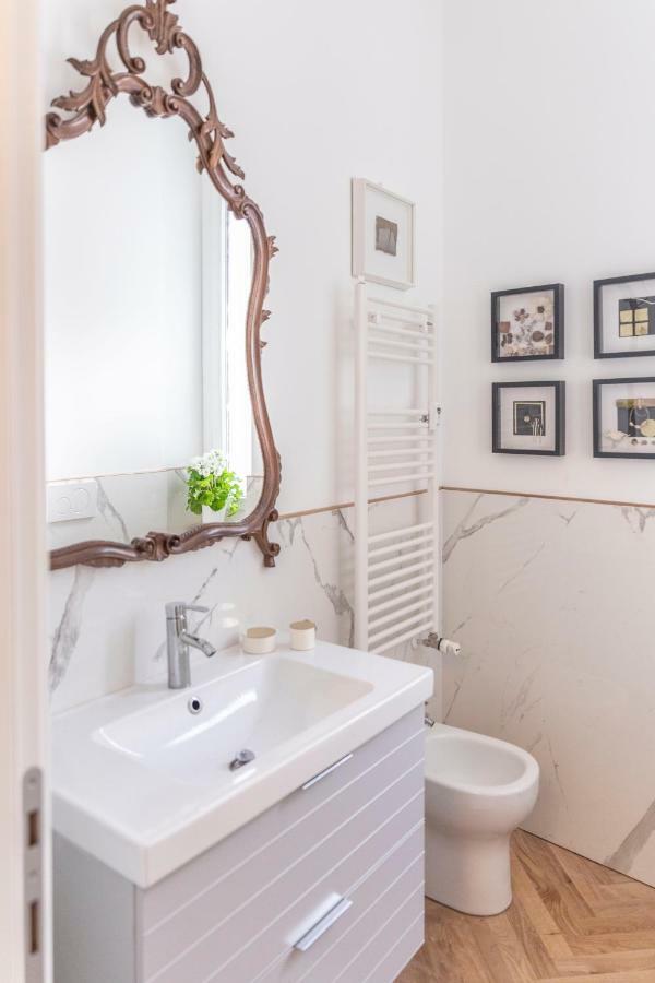 Menabrea 33 - Stylish Apartment! มิลาน ภายนอก รูปภาพ