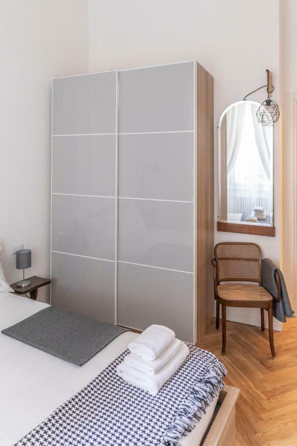 Menabrea 33 - Stylish Apartment! มิลาน ภายนอก รูปภาพ